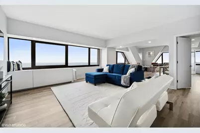 175 E Delaware Place #5609, Chicago, IL 60611 - Photo 9