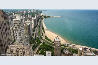 175 E Delaware Place #5609, Chicago, IL 60611 - Photo 21