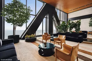 175 E Delaware Pl, Chicago, IL 60611 - Photo 3