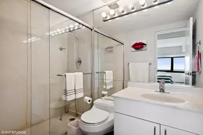 175 E Delaware Place #5609, Chicago, IL 60611 - Photo 17