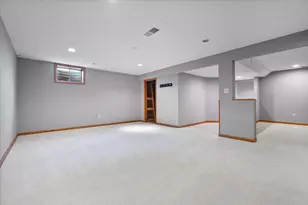 2716 Westbrook Dr, Bloomington, IL 61705 - Photo 25