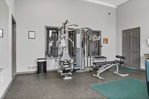 2716 Westbrook Dr, Bloomington, IL 61705 - Photo 35