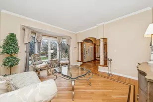 911 Hampton Dr, Carol Stream, IL 60188 - Photo 7