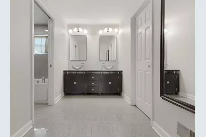 399 Fulton Street, South Elgin, IL 60177 - Photo 17