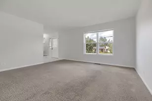 399 Fulton St, South Elgin, IL 60177 - Photo 7
