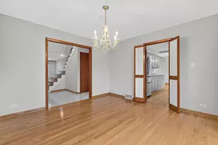 7245 N Kostner Ave, Lincolnwood, IL 60712 - Photo 11