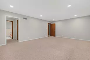 7245 N Kostner Ave, Lincolnwood, IL 60712 - Photo 29