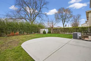 7245 N Kostner Ave, Lincolnwood, IL 60712 - Photo 37