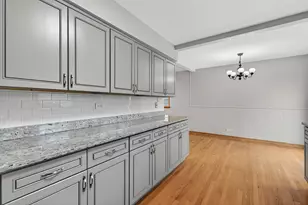 7245 N Kostner Ave, Lincolnwood, IL 60712 - Photo 13