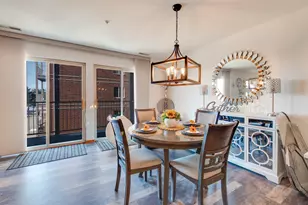 100 N Bokelman St, Roselle, IL 60172 - Photo 13