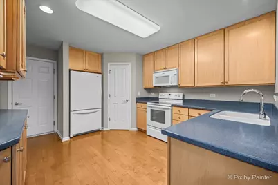 3161 Shenandoah Lane, Woodstock, IL 60098 - Photo 9