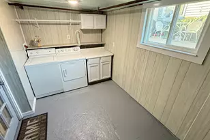 1818 N 38th Ave, Stone Park, IL 60165 - Photo 9