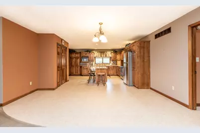 19051 Meander Way, Bloomington, IL 61705 - Photo 7