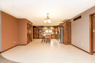 19051 Meander Way, Bloomington, IL 61705 - Photo 7