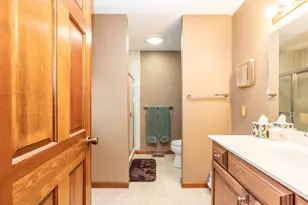 19051 Meander Way, Bloomington, IL 61705 - Photo 17