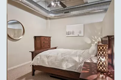 234 E Reservoir Avenue #212, Milwaukee, WI 53212 - Photo 15