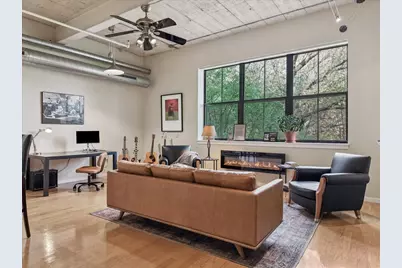 234 E Reservoir Avenue #212, Milwaukee, WI 53212 - Photo 9