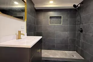 1641 S 57th Ave, Cicero, IL 60804 - Photo 45