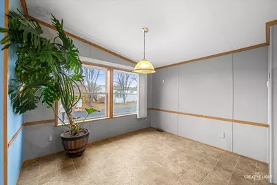 776 Mallard Circle #B, Sandwich, IL 60548 - Photo 5