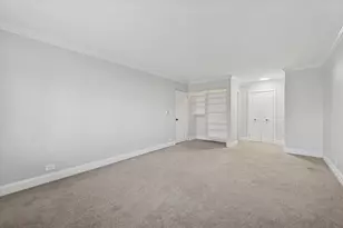 320 Claymoor Rd, Hinsdale, IL 60521 - Photo 11