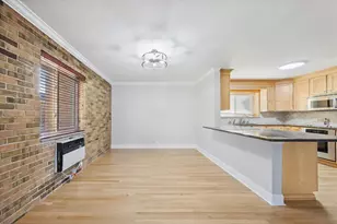 320 Claymoor Rd, Hinsdale, IL 60521 - Photo 5