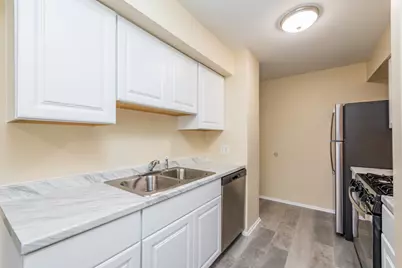 2634 Woodview Court, Waukegan, IL 60087 - Photo 11