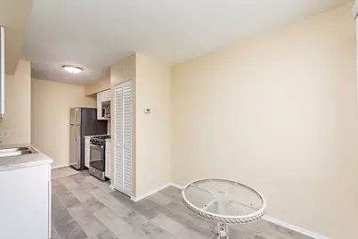 2634 Woodview Court, Waukegan, IL 60087 - Photo 9