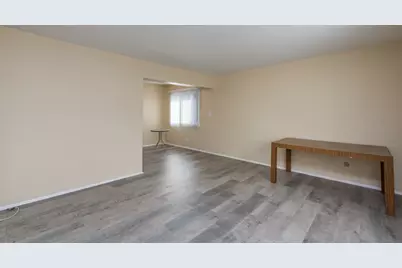 2634 Woodview Court, Waukegan, IL 60087 - Photo 5