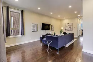 1045 W 34th Pl, Chicago, IL 60608 - Photo 3