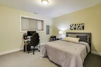 1045 W 34th Place, Chicago, IL 60608 - Photo 31