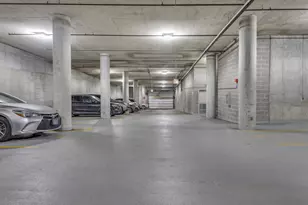 125 E 13th St, Chicago, IL 60605 - Photo 27