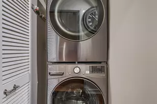 125 E 13th St, Chicago, IL 60605 - Photo 21