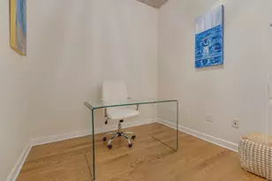 125 E 13th St, Chicago, IL 60605 - Photo 17