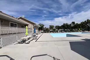 112 Cedarbend Dr, Romeoville, IL 60446 - Photo 3