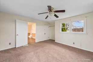 22517 Carmack Rd, Marengo, IL 60152 - Photo 9