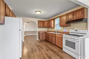 22517 Carmack Rd, Marengo, IL 60152 - Photo 13