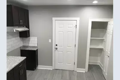 5526 N Artesian Avenue, Chicago, IL 60625 - Photo 13