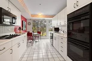 5020 Arbor Ln, Northfield, IL 60093 - Photo 9