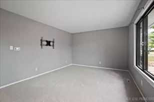 1009 Sutton Dr, Crystal Lake, IL 60014 - Photo 7