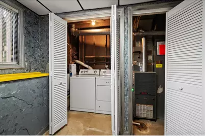 1009 Sutton Drive, Crystal Lake, IL 60014 - Photo 25