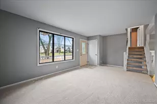 1009 Sutton Dr, Crystal Lake, IL 60014 - Photo 9