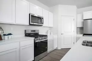 820 Mesa Ln, Pingree Grove, IL 60140 - Photo 33