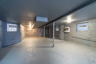 6961 S Eberhart Ave, Chicago, IL 60637 - Photo 31