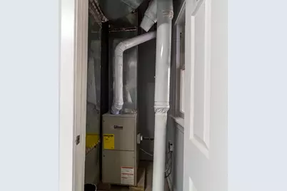 6961 S Eberhart Avenue, Chicago, IL 60637 - Photo 23