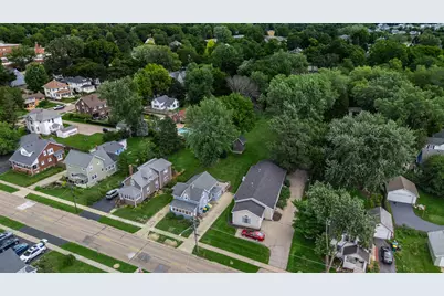 732 Park Avenue, Sycamore, IL 60178 - Photo 35