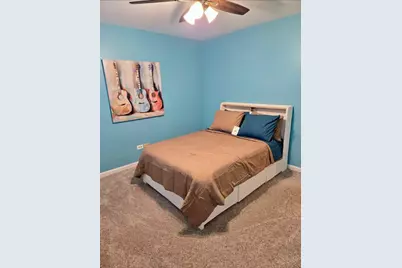 5469 Barnwood Drive, Gurnee, IL 60031 - Photo 9