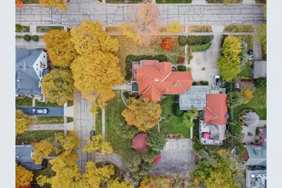 305 Oregon Avenue, West Dundee, IL 60118 - Photo 9