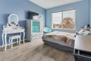 1157 Clearwater Dr, Pingree Grove, IL 60140 - Photo 9