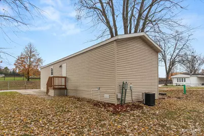 1101 Richard Road, Elgin, IL 60123 - Photo 15