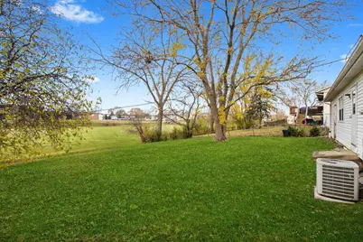 228 Kosan Circle, Streamwood, IL 60107 - Photo 17